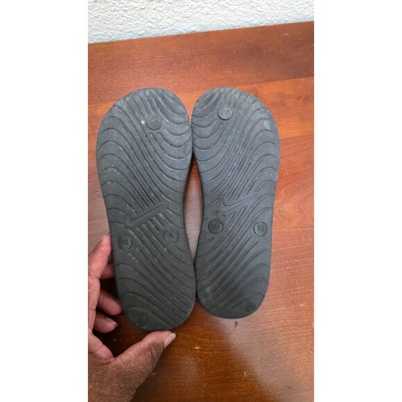 Nike Young Smiley Face Thong Flip Flops Size 3 - Picture 7 of 9